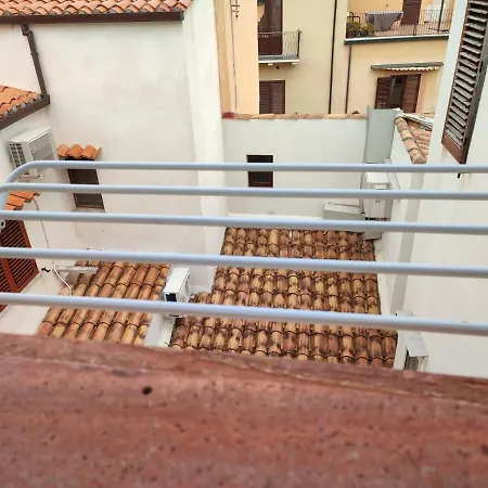 Molo 78 Vacanze Apartment